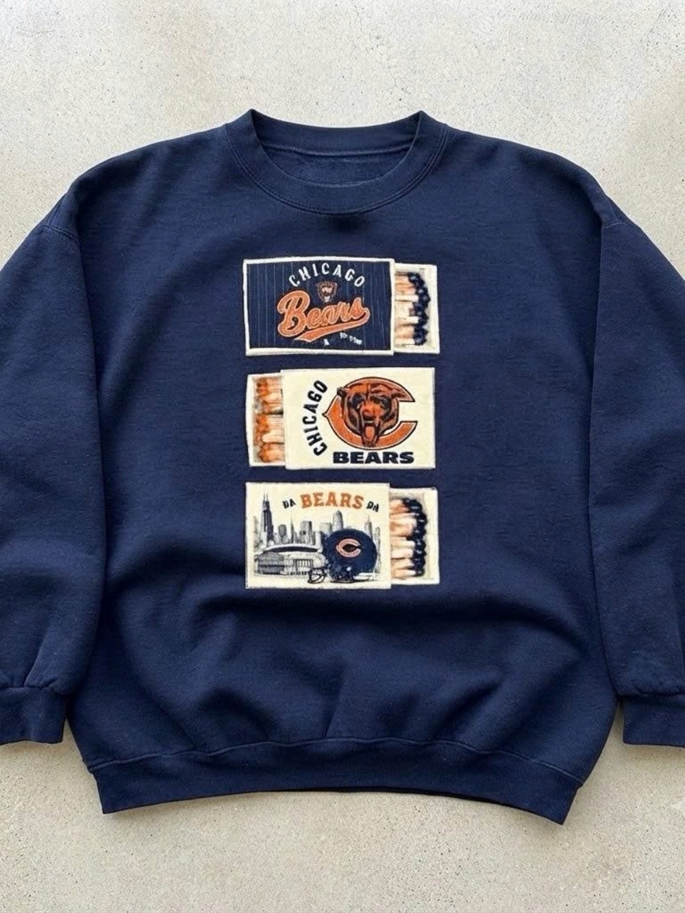 Vintage Navy Chicago Bears Football Graphic Crewneck Sweatshirt